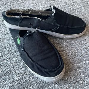 Sanük Womens canvas shoe